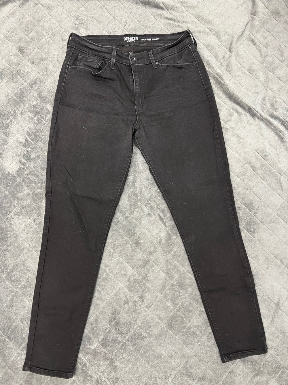 Denizen from Levi's Women’s Black High-Rise Skinny Jeans
